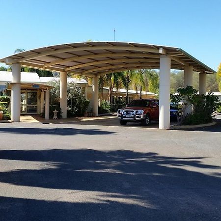 Mulga Country Motor Inn Чарлєвілль Екстер'єр фото
